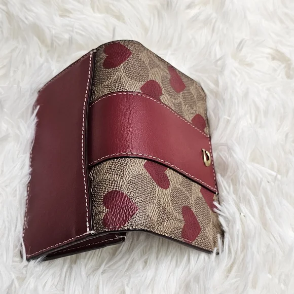 Coach Signature Heart Print Slim Card Case Wallet - Picture 3 of 11